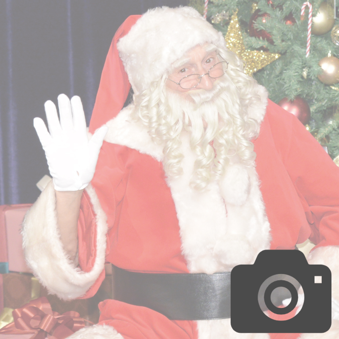 サンタと一緒にクリスマスパーティー （記念撮影）